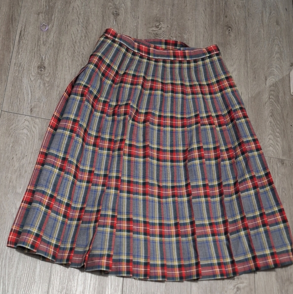Vintage Bonda Textiles Nova Scotia Wool Tartan Pleated Skirt Sz 14 Fabric Button - Picture 2 of 10